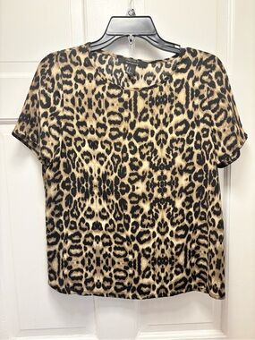 Forever 21 Leopard Print Short Sleeve Shirt